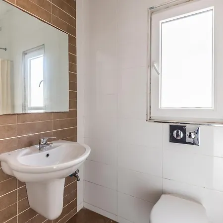 Penthouse With Terrace Spinola Bay Διαμέρισμα *