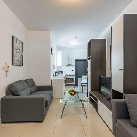 Penthouse With Terrace Spinola Bay Διαμέρισμα Saint Julian's